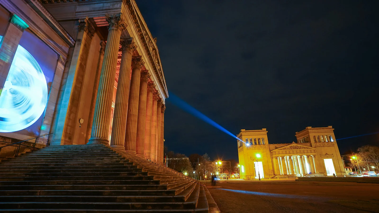 Projection on the museum colonnade at Königsplatz by night
